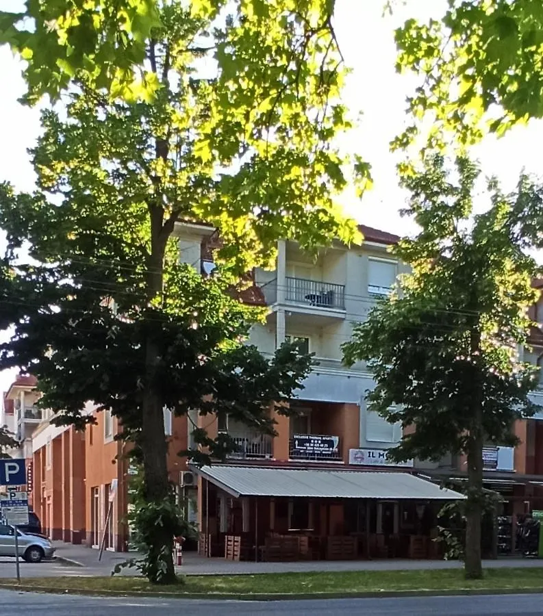 Premium Apartman ハイデゥソボスロー